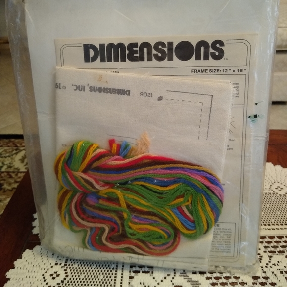 Embroidery Kit Set - Picture 3 of 3